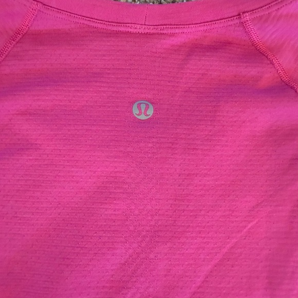 Lululemon Swiftly Tech Long Sleeve Shirt *Race Length - Picture 4 of 5